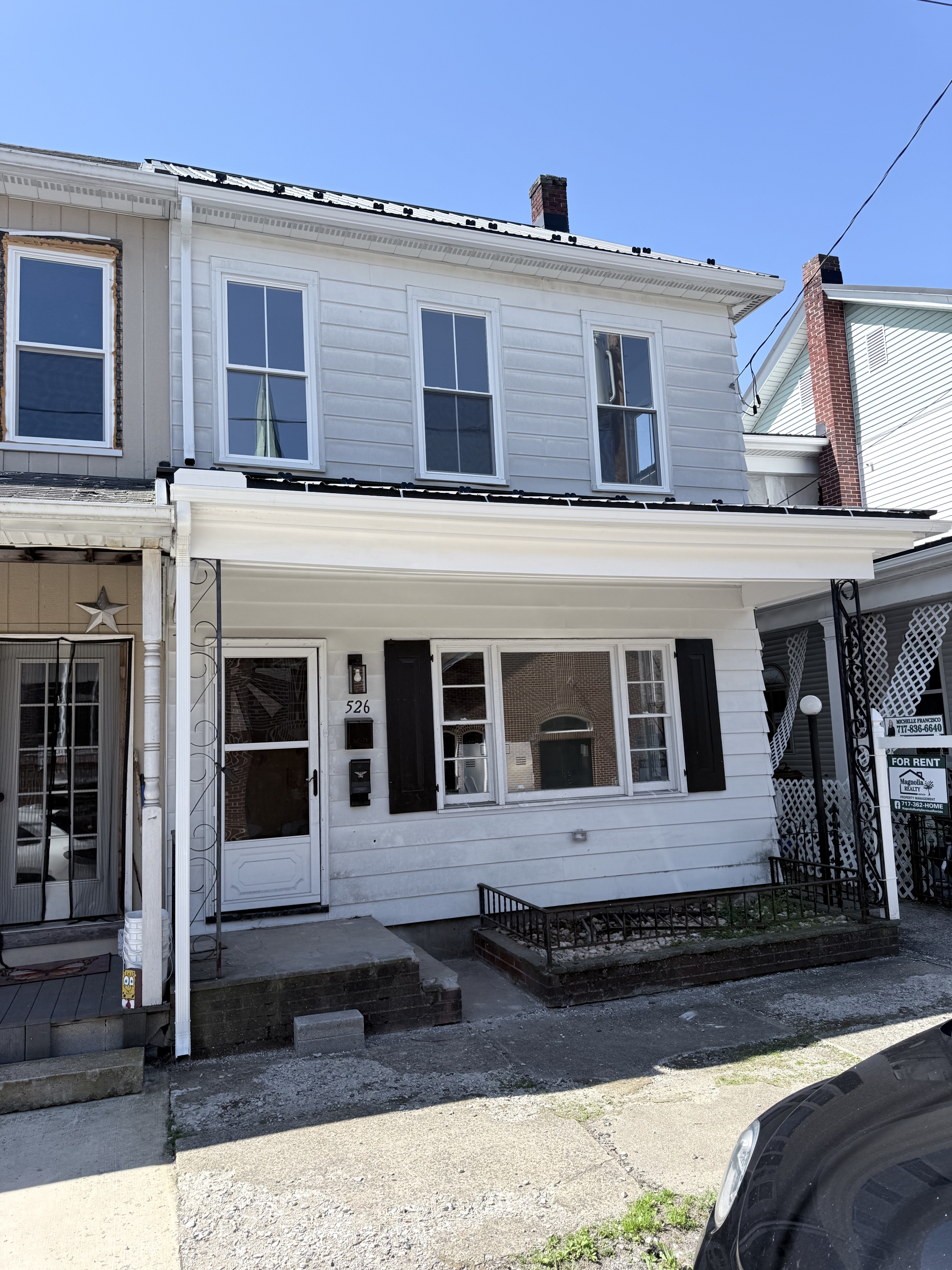 Property main image