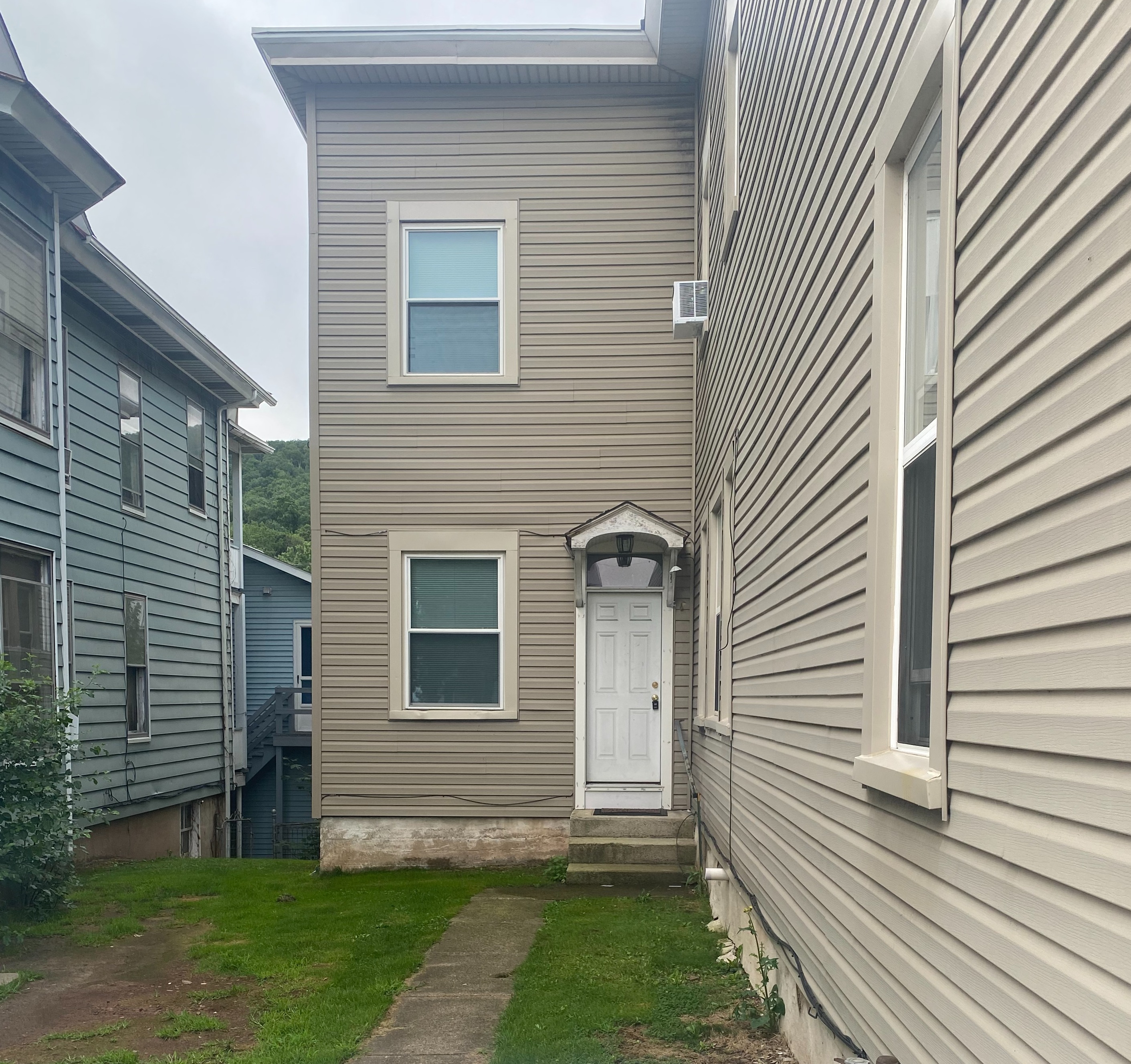 18 East Main Street - 1