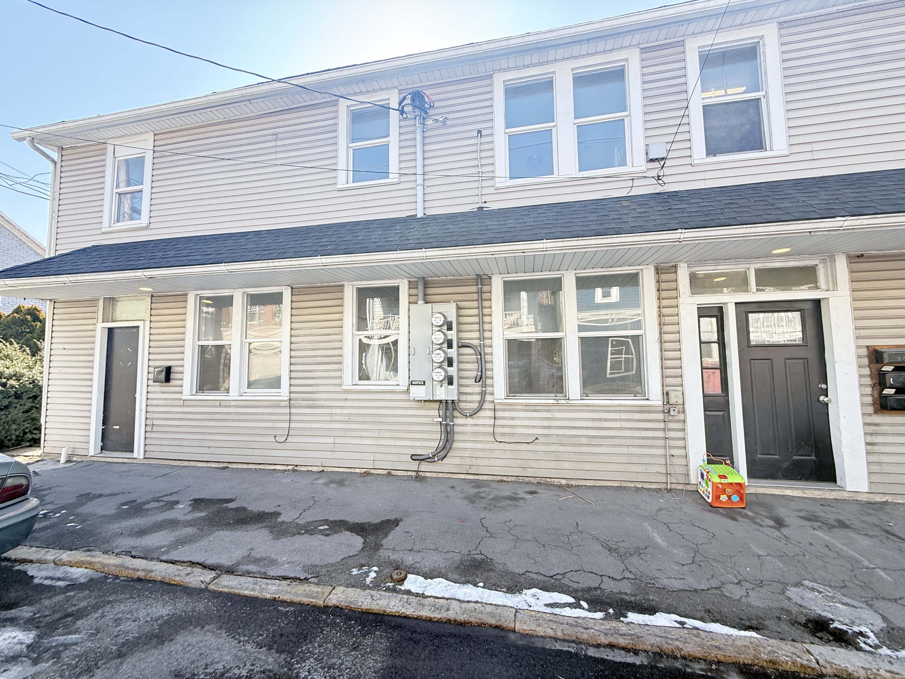 110 East Market Street - 4